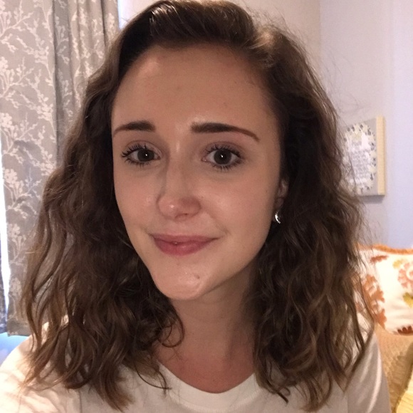 Meet your Posher, Emma - Picture 1 of 1